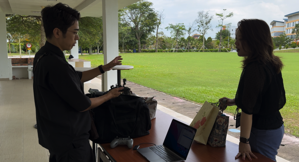 ヒアリングしながら撮影する様子